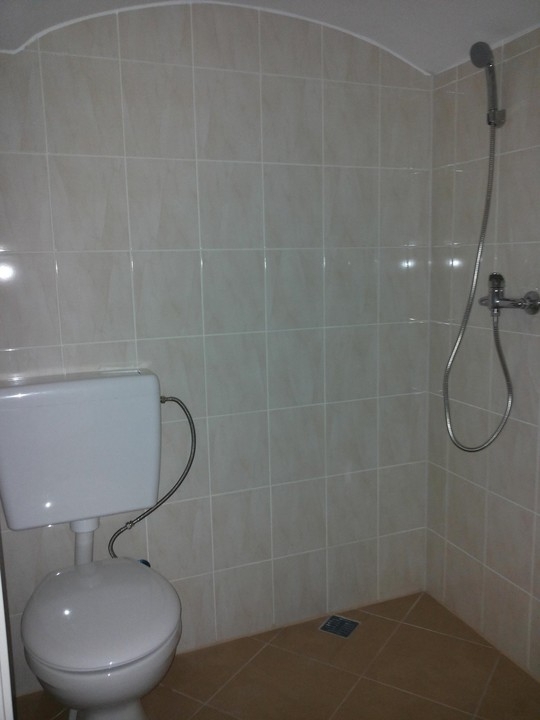 WC WC