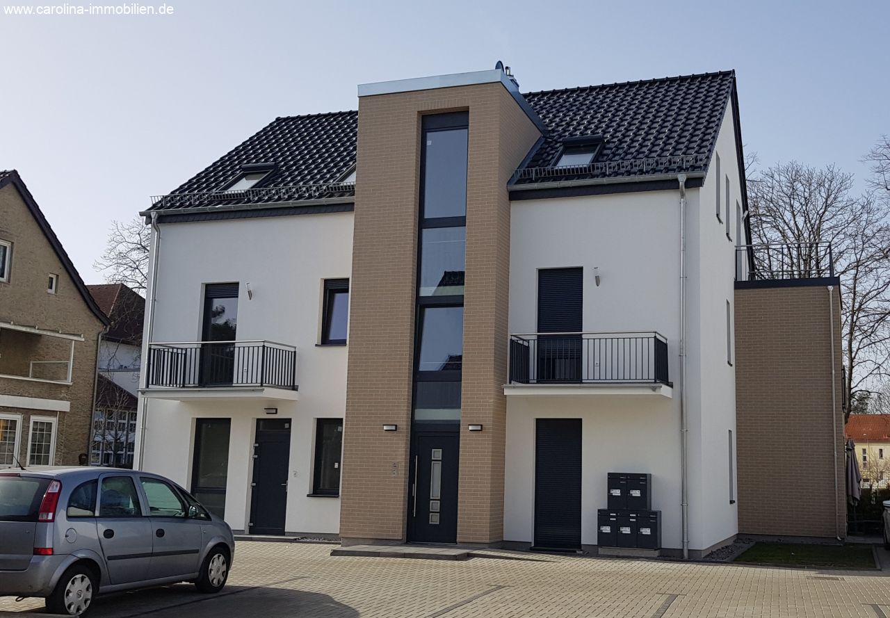 Haus Eingangstür Seite Haus Eingangstür Seite