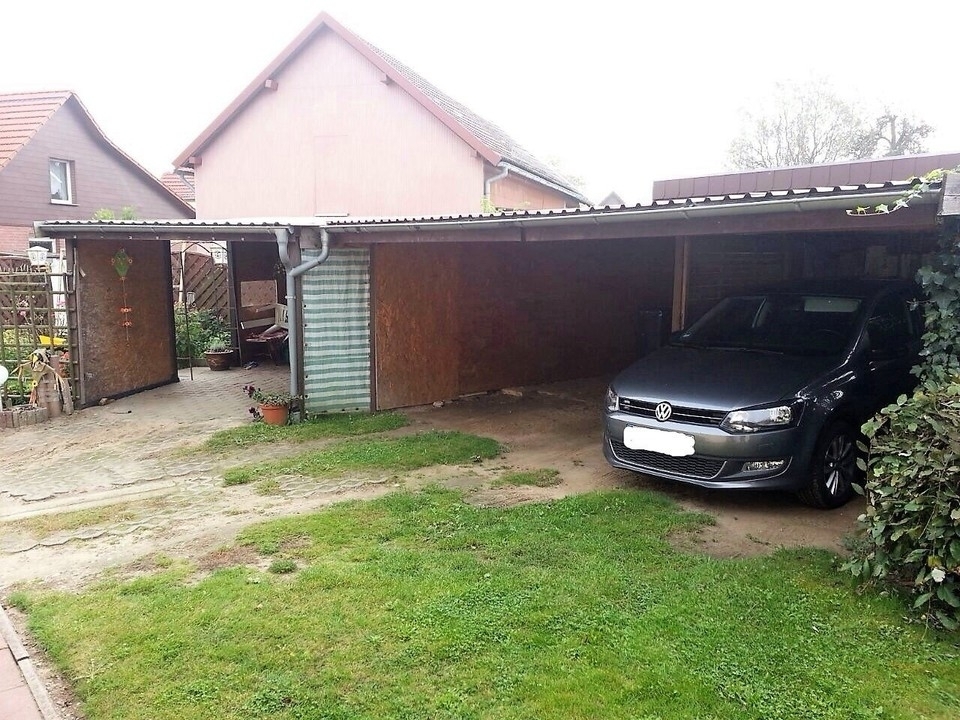 Carport zur Wohnung Carport zur Wohnung