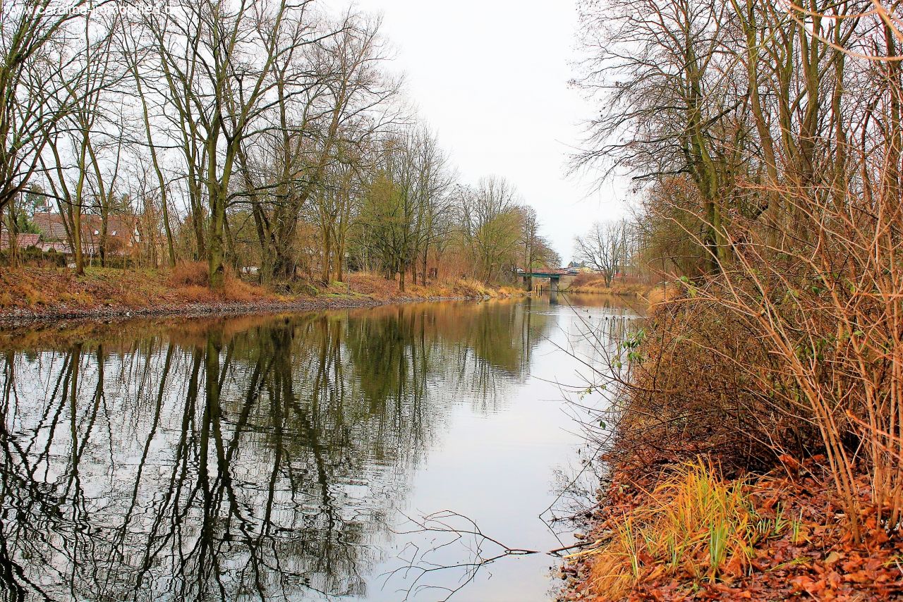 Oranienburger Kanal im Herbst Oranienburger Kanal im Herbst